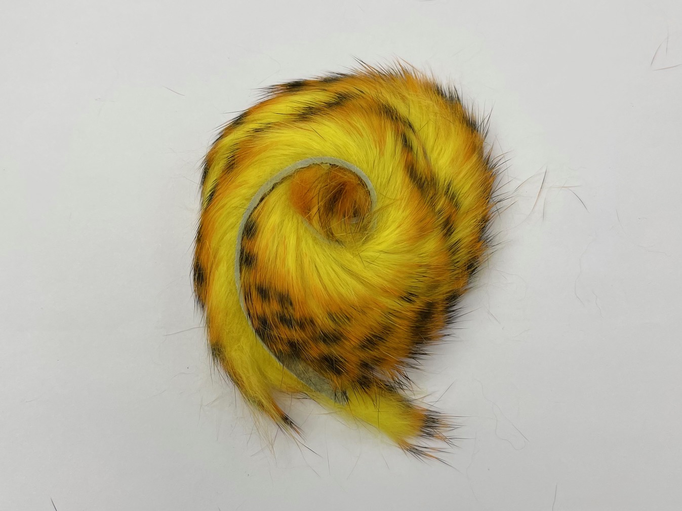 OFishL Tiger Tail Rabbit Zonkers - Yellow/Bright Orange