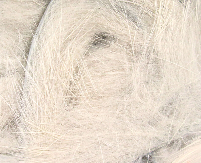 Hareline Dubbin Micro Rabbit Strips - Flesh
