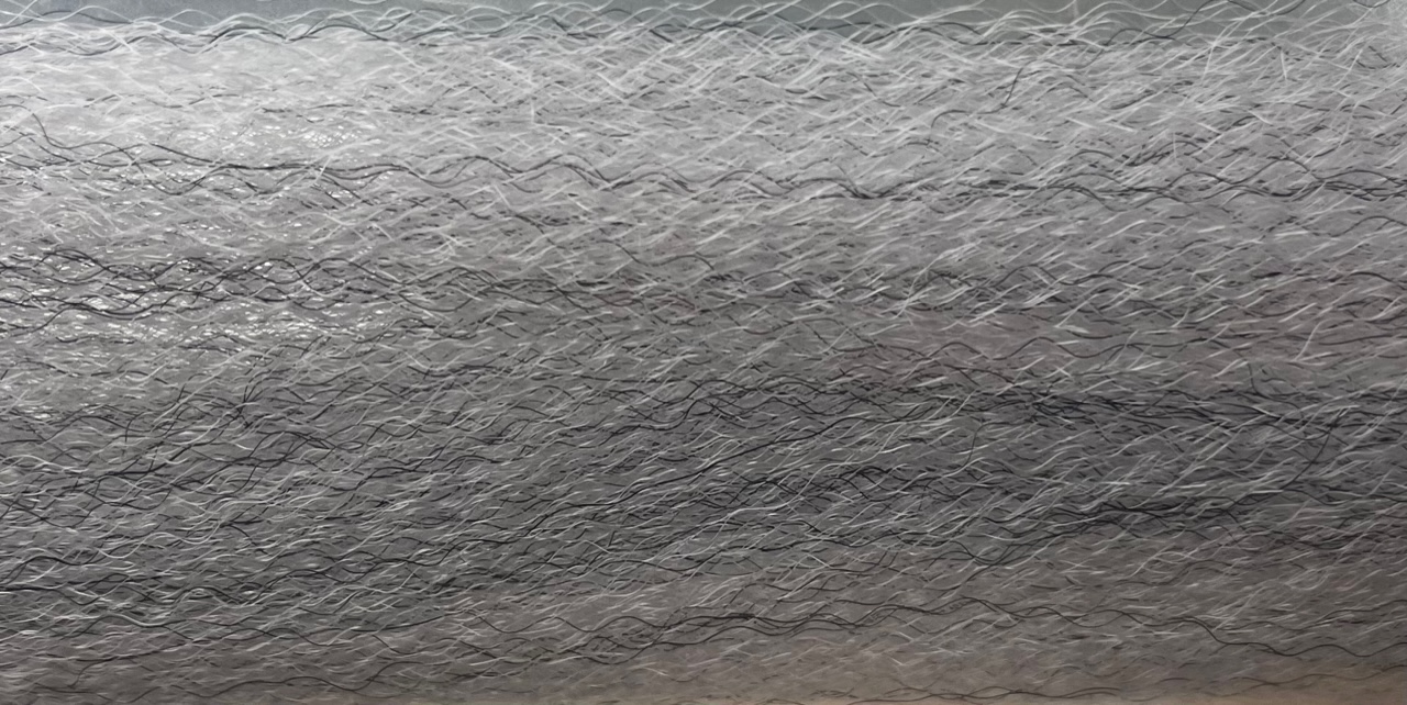 Hedron Strung Fuzzy Fiber - Gray