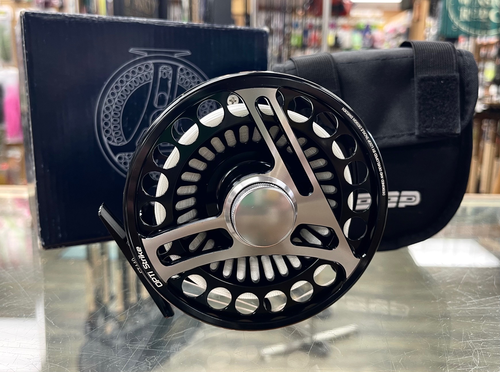 Loop Opti Strike - Black - Like NEW