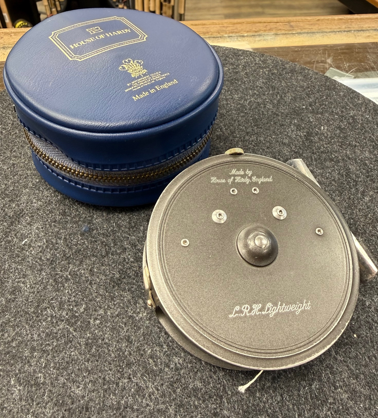 Hardy LRH Lightweight Series Fly Reel w/ 2 Screw Line Guard - Lightly Used